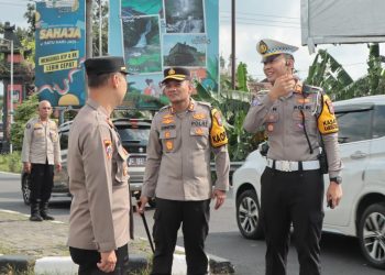 Polres Nganjuk membuka layanan penitipan motor gratis bagi warga selama libur Lebaran