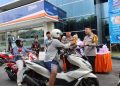 Kapolres dan Bank BRI Tulungagung Bagikan Takjil Bersama