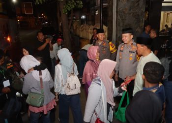 Kapolres dan Wakil Bupati Tulungagung Menyambut Kedatangan Peserta “Mudik Seru Bareng NU