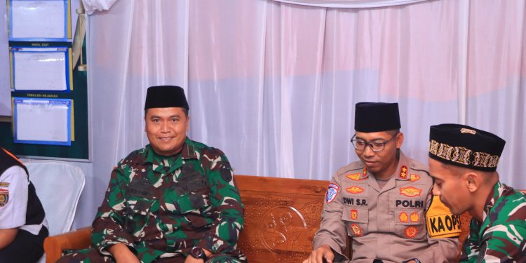Ciptakan Situasi Ngawi Kondusif Jelang Idul Fitri 1446 H, Polri dan TNI Gelar Patroli SOTR