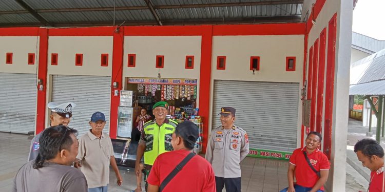 Polres Ngawi Sosialisasikan Layanan 110 di Terminal Kertonegoro