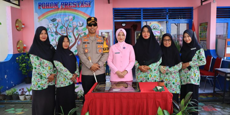 Dukung Dunia Pendidikan, Polres Ngawi Renovasi Gedung TK Kemala  Bhayangkari 55