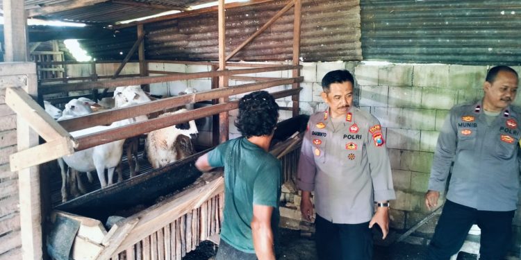 Pemanfaatan Lahan Pekarangan, Bhabinkamtibmas Betet Dukung Ketahanan Pangan