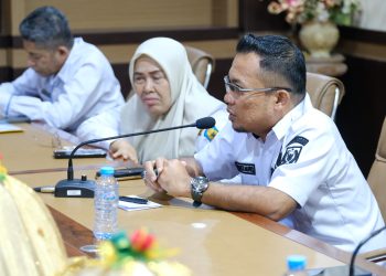 Wakil Bupati Islam  Iskandar Pimpin Rapat Pemindahan Kantor Disdukcapil Dan Kantor Dinsos Jeneponto