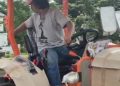 Wujudkan Swasembada Pangan, Bupati Takalar Daeng Manye Serahkan Bantuan Traktor Roda Empat