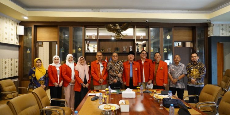 Bupati Jeneponto Terima Kunjungan Silaturahmi Dan Audiensi Dari Perguruan Tinggi UNHAS Terkait Program KKN Profesi Kesehatan