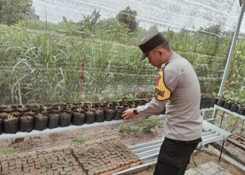 Polsek Karanganyar Dukung Program Ketahanan Pangan Melalui Bhabinkamtibmas