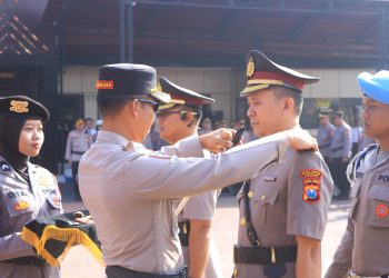 Kapolres Pimpin Upacara Sertijab Pejabat Utama dan Kapolsek Polres Ngawi