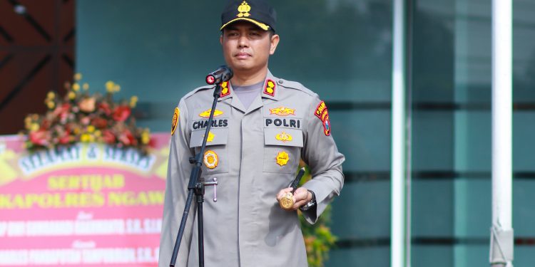 Perdana Apel, Kapolres Ngawi Tekankan Kerja Ikhlas Cepat demi Kepuasan Masyarakat