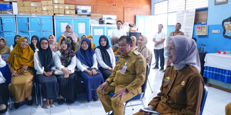 Bupati Takalar Lakukan Sidak di SDN 1 Centre Pattallassang, Tinjau Proses Belajar dan Pemanfaatan Aplikasi Skul.id