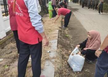 PEMKAB JENEPONTO GELAR AKSI JUMAT BERSIH SERENTAK DI BEBERAPA TITIK