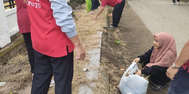 PEMKAB JENEPONTO GELAR AKSI JUMAT BERSIH SERENTAK DI BEBERAPA TITIK