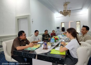 Dukung Kemajuan Kepulauan Tanakeke, Bupati Takalar Terima Kunjungan SMILO dari Prancis bersama Mitranya Yayasan Hutan Biru