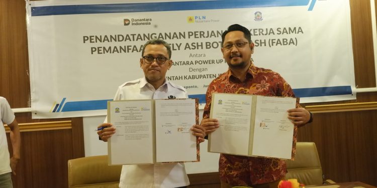Pemkab Jeneponto Dan PLN Nusantara Power UP Punagaya Teken MoU Pemanfaatan FABA Untuk Pembangunan Berkelanjutan