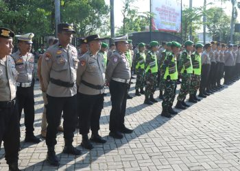 Polres Nganjuk Gelar Apel Pasukan dan Patroli Skala Besar Amankan Malam Takbiran Idul Adha 1446 H