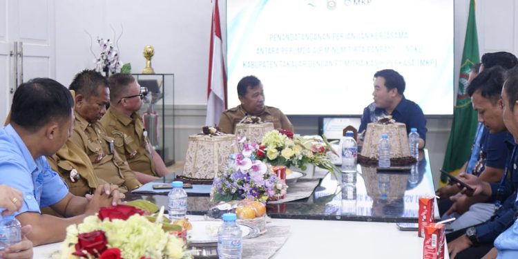 Wujudkan Takalar Berbasis Digital, Bupati Takalar Saksikan Penandatanganan Mou Antara Perumda Air Minum Tirta Panrannuangku dengan PT. Mitra Kasih Perkasa