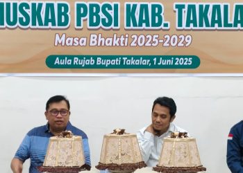 Bangkitkan Olahraga di Takalar, Bupati Takalar Hadiri Muskab PBSI Masa Bhakti 2025-2029