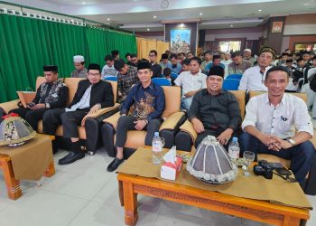 Mewakili Bupati Jeneponto, Kadis Kominfo Dan Statistik Jeneponto Hadiri Wisuda Akbar YPWI Ulul Al Baab