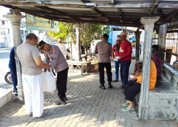 Polri Untuk Masyarakat Ngawi, Polsek Geneng Berbagi