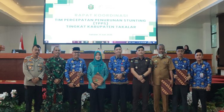 Pimpin Rapat Percepatan Penurunan Stunting, Wakil Bupati Takalar Mengajak Seluruh Stakeholder Bersinergi dan Berkolaboratif