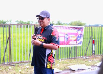 Dukung Otomotif di Takalar, Bupati Takalar Lepas Peserta Drag Bike