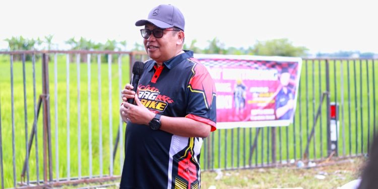 Dukung Otomotif di Takalar, Bupati Takalar Lepas Peserta Drag Bike