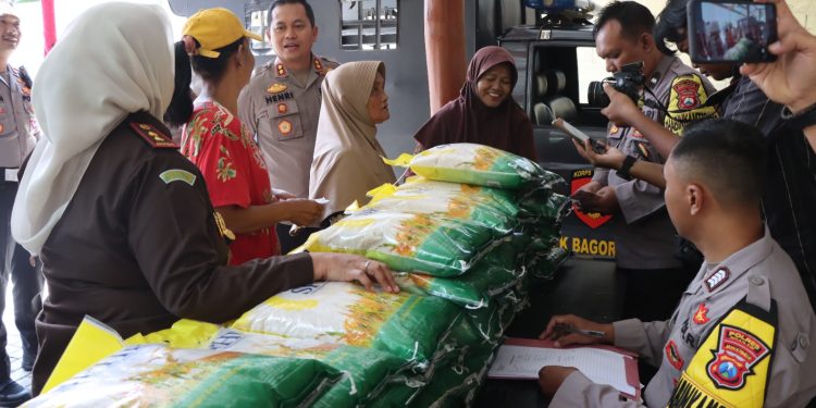 Polres Nganjuk Hadirkan Beras SPHP Murah untuk Warga