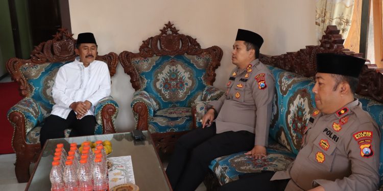 Polres Nganjuk Takziah, Lepas Kepergian Istri Kapolsek Jatikalen