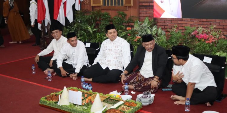 Tasyakuran HUT ke-80 RI di Pendopo Nganjuk, Forkopimda Ajak Warga Isi Kemerdekaan dengan Kebersamaan