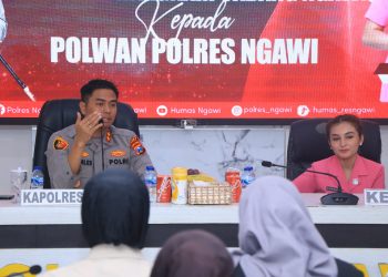 Sambut HUT Polwan ke-77, Kapolres Ngawi Berikan Pengarahan