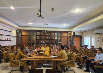 Responsif Terhadap Aspirasi Warga, Bupati Paris Yasir Menunda Pemberlakuan Kenaikan Tarif Pajak PBB P2