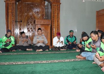 Doa Bersama Polres Nganjuk dan Komunitas Ojol untuk Alm. Affan Kurniawan