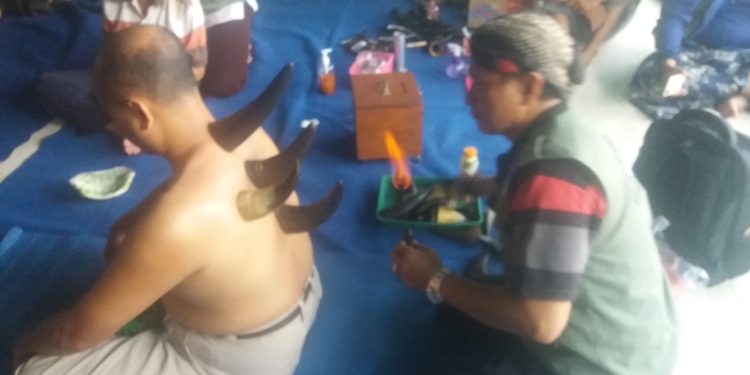 Tamir Masjid Al Muslimin Kali Kepiting Jaya Gandeng Terapis Nusantara Gelar Baksos Kesehatan