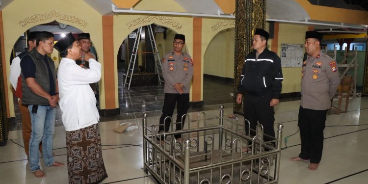 Kapolres Nganjuk Gelar Silaturahmi Kamtibmas di Masjid Al-Mubarok Berbek