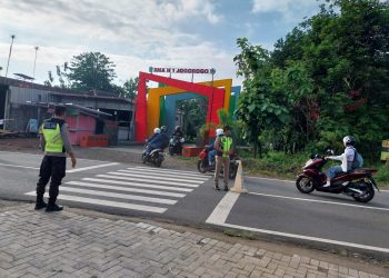 Polisi Ngawi Amankan Arus Pagi di Wilayah Jogorogo