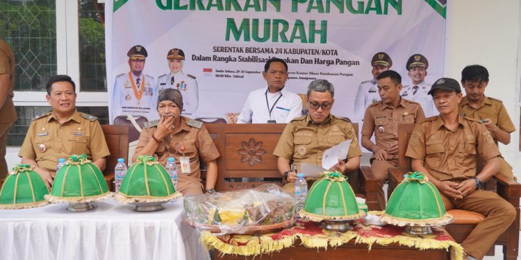 Pemerintah Hadir di Tengah Masyarakat, Bupati Jeneponto Hadiri Gelar Pangan Murah Serentak