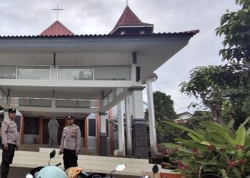Polisi Ngawi Amankan Ibadah Minggu di Ngrambe
