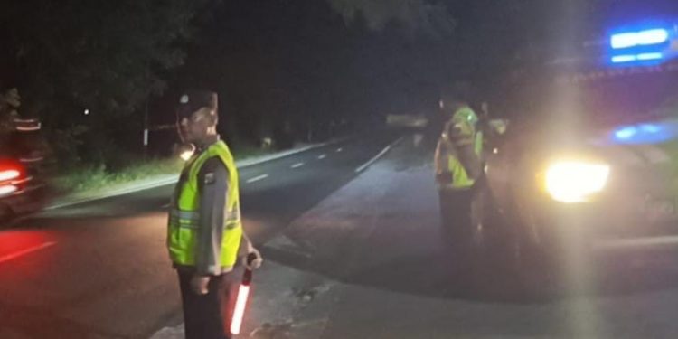 KRYD Polres Ngawi dengan Patroli Blue Light Jaga Harkamtibmas di Kwadungan