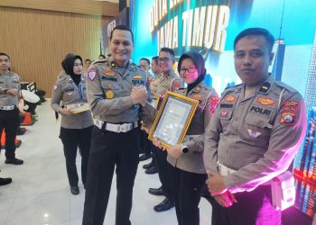 Satlantas Polres Ngawi Raih Juara 1 Pelaporan Pesantren Road Safety