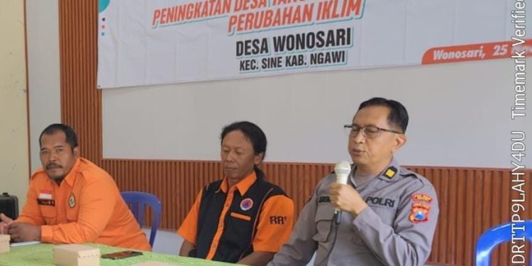 Polisi Ngawi Gelar Sosialisasi Tanggap Bencana di Sine