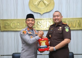 Kapolres Ngawi Terima Kunjungan Silaturahmi Kajari