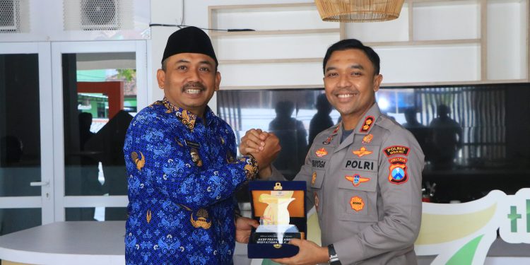 Perkuat Sinergitas, Kapolres Ngawi Silaturahmi dengan Bupati