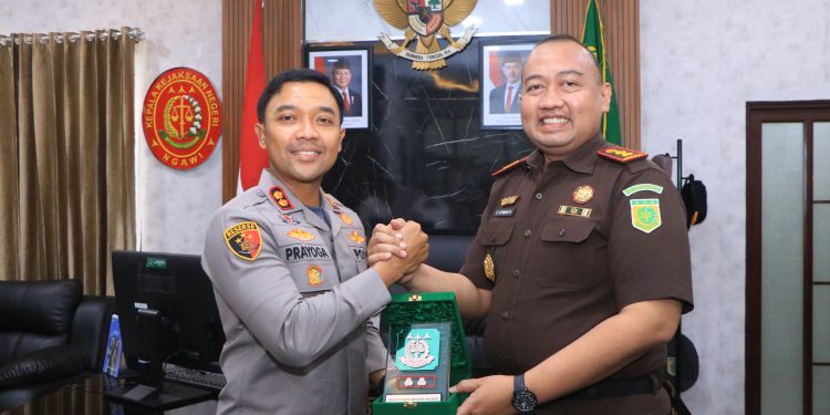 Jalin Silaturahmi, Kapolres Kunjungi Kejari Ngawi