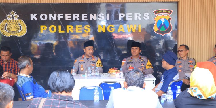 Kapolres Ngawi Gelar Cangkrukan Bersama Awak Media, Perkuat Sinergi dan Keterbukaan Informasi