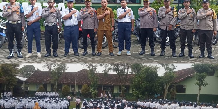 SMP Negeri 5 Tulungagung Gandeng Polsek Kota, Tanamkan Disiplin dan Kesadaran Berlalu Lintas Sejak Dini