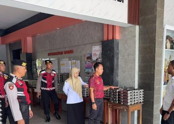 Sat Samapta Polres Ngawi Gelar Patas di SMAN 1 Ngawi