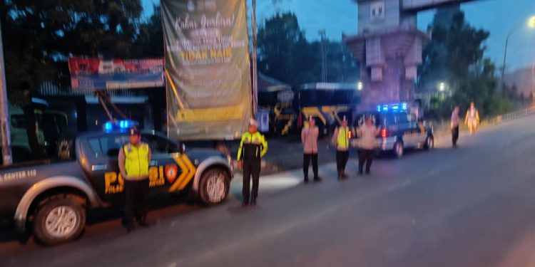 Antisipasi Balap Liar Usai Subuh, Polres Ngawi Laksanakan Patroli
