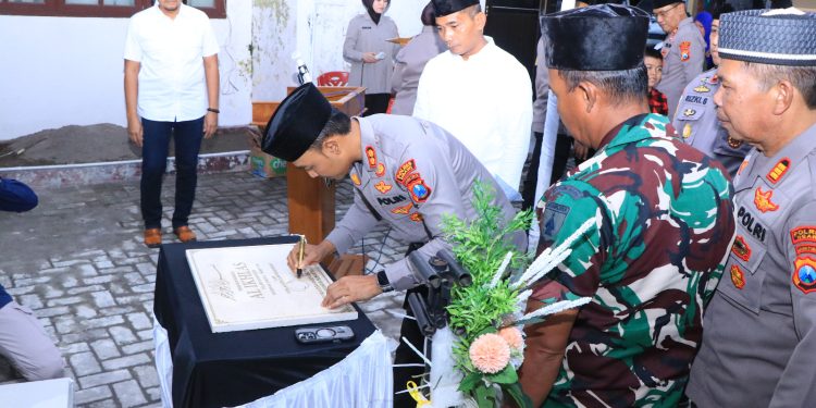 Kapolres Ngawi Resmikan Mushola Al Ikhlas Polsek Ngawi Kota