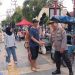 Ngabuburit Aman, Polisi Ngawi Jaga Keramaian Bazar Takjil