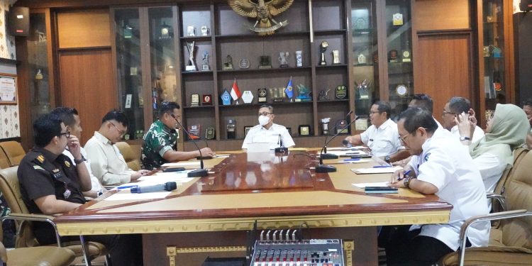 Antisipasi Lonjakan Harga Jelang Idul Fitri, Bupati Jeneponto Gelar Rapat Forkopimda Diperluas